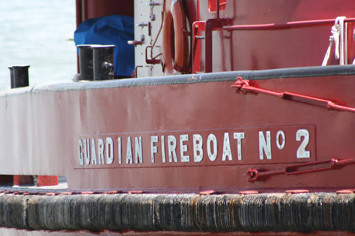 Obscura Society - San Francisco Fireboat tour