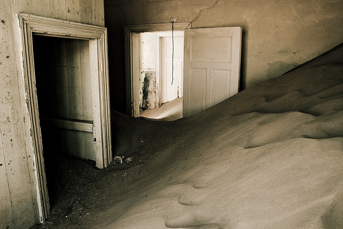 Travel Namibia - Kolmanskop Abandoned - Atlas Obscura 